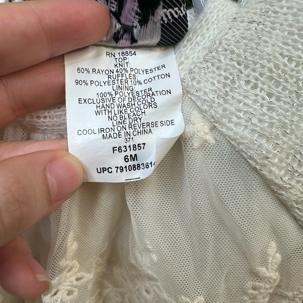 White Lace eyelet Top‎ and Black Pants Set